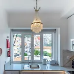 Style And Comfort In Downtown 아파트 리스본
