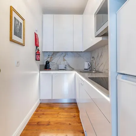 Apartment Style And Comfort In Downtown *