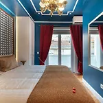 Style And Comfort In Downtown Appartement *