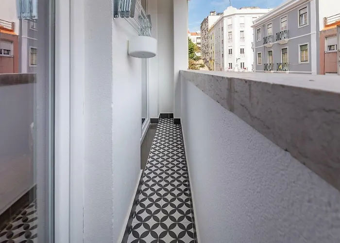 Style And Comfort In Downtown *